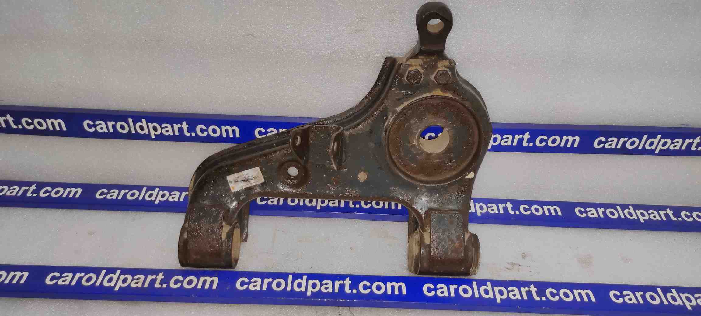 TATA SUMO LOWERARM FRONT RIGHT SIDE